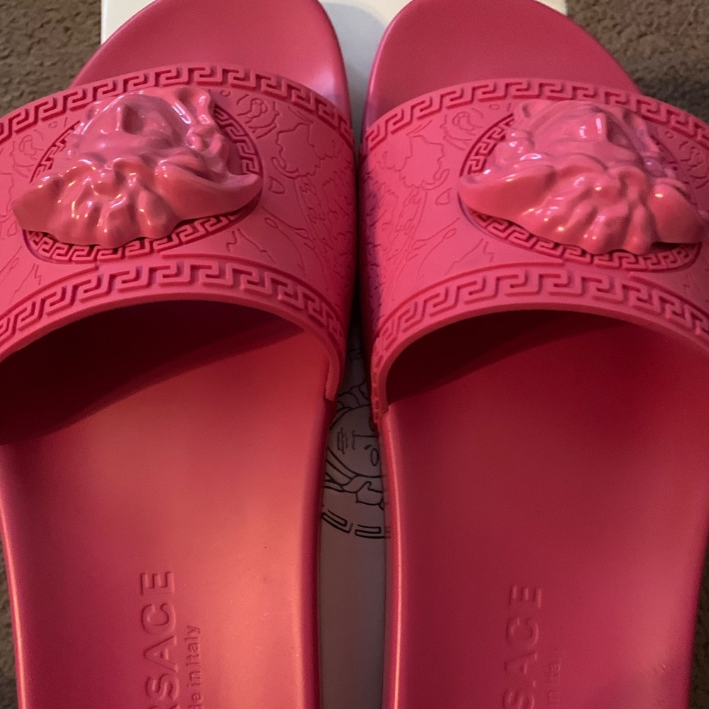 Versace Slides